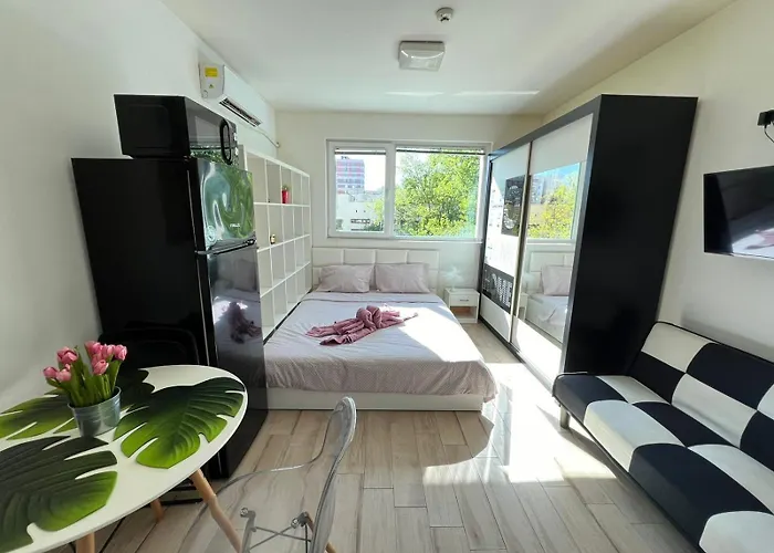 Sao Paolo Warm And Cosy In Lively District Appartement *